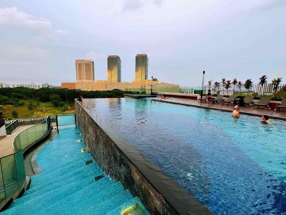 B0812 South Key Mosaic Midvalley Ksl Sgciq 2Bedroom Netflix!! By Stay ยะโฮร์บาห์รู ภายนอก รูปภาพ