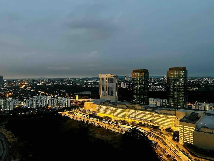 B0812 South Key Mosaic Midvalley Ksl Sgciq 2Bedroom Netflix!! By Stay ยะโฮร์บาห์รู ภายนอก รูปภาพ